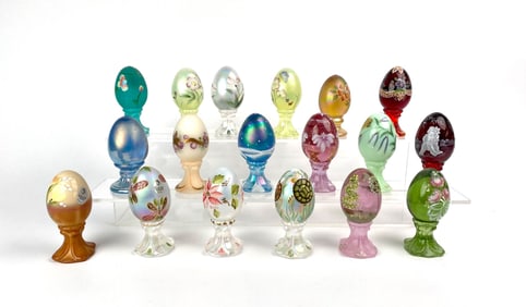 18 Fenton Glass Egg Figurines