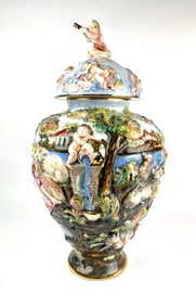 Capodimonte Italian Lidded Urn (Numbered 1366/118)