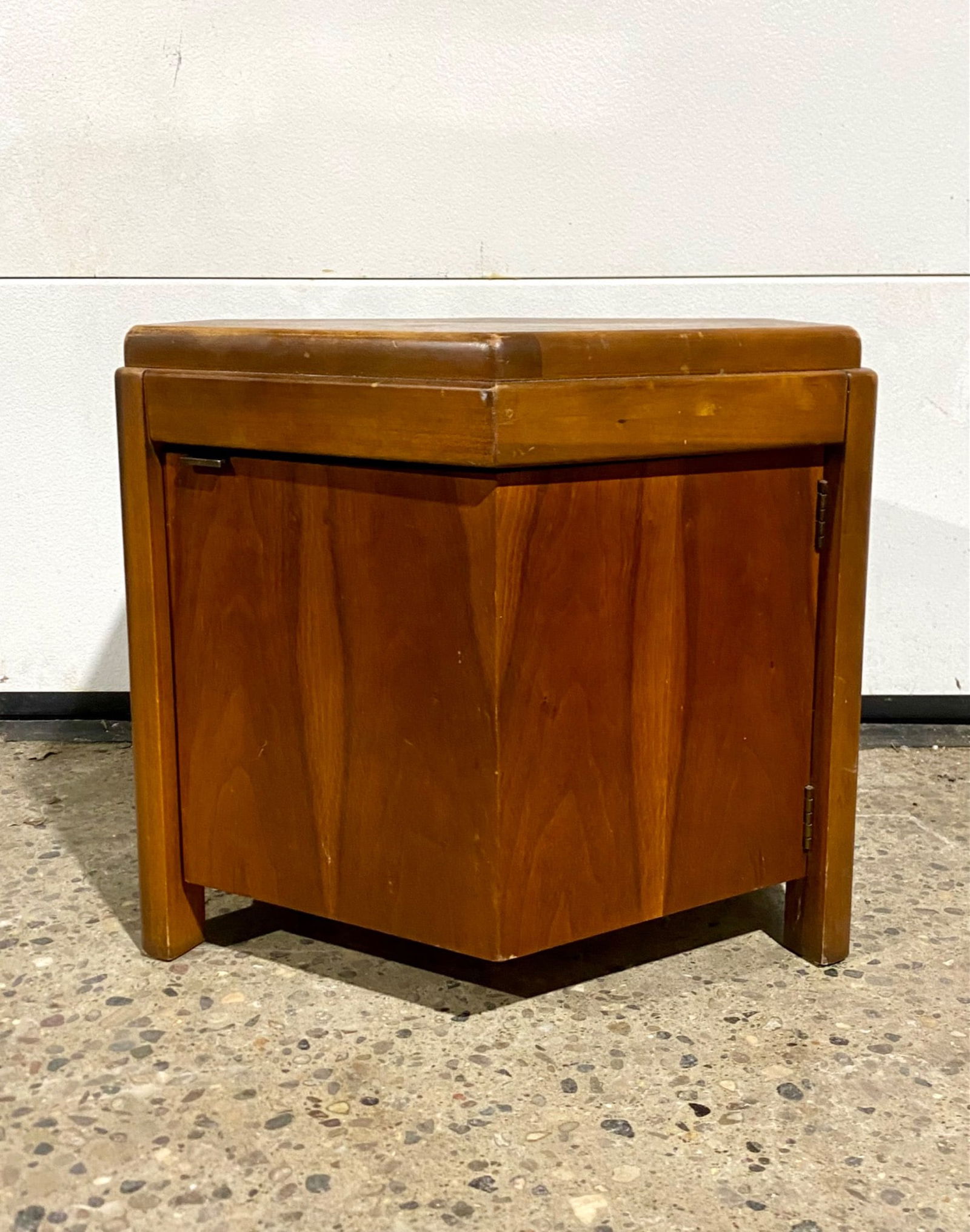 Mid Century Modern Lane Altavista Hexagonal Wooden End Table (1 of 12)