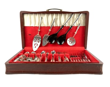 Community Silver Ware Set In Wooden Chest