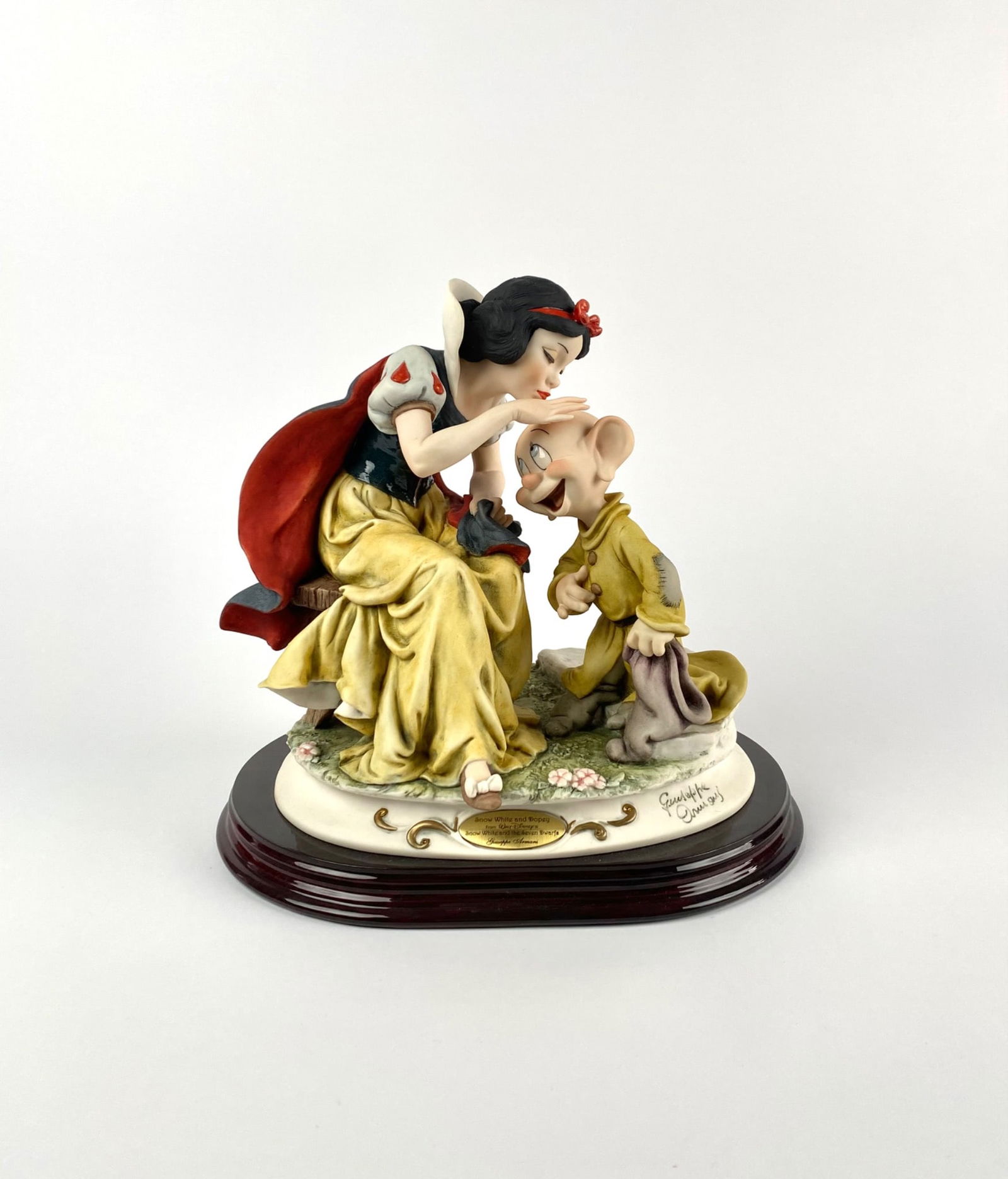 Giuseppe Armani Disney's Snow White and Dopey (COA) (1 of 12)