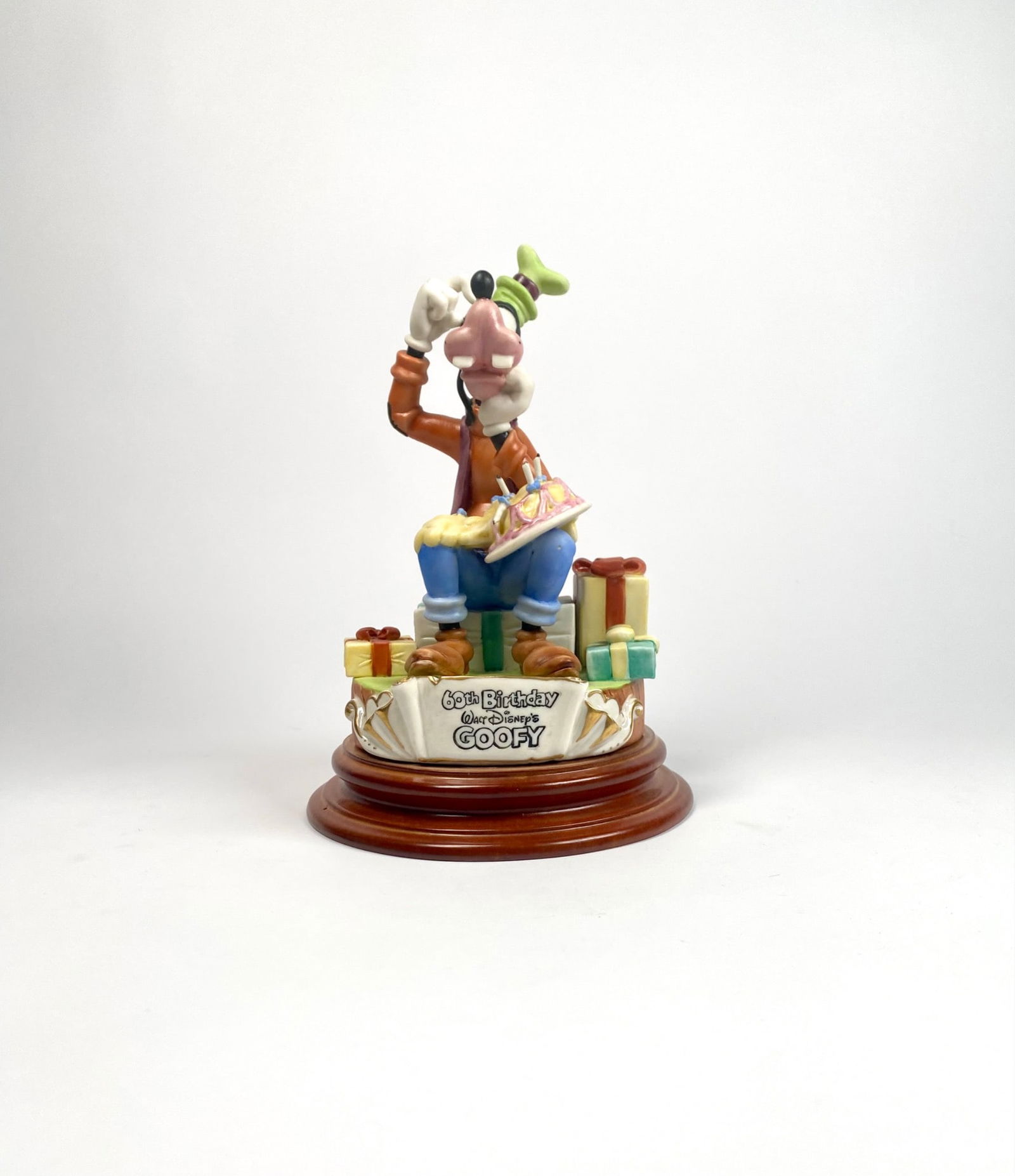 Giuseppe Armani 60th Birthday Goofy Laurenz Figurine (1 of 12)