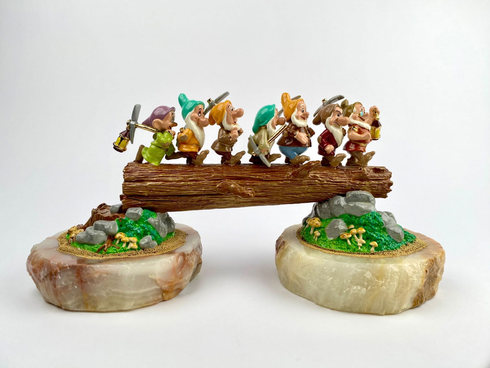 Ron Lee Snow White Heigh-Ho Sculpture (1996 COA Included) (1 of 12)