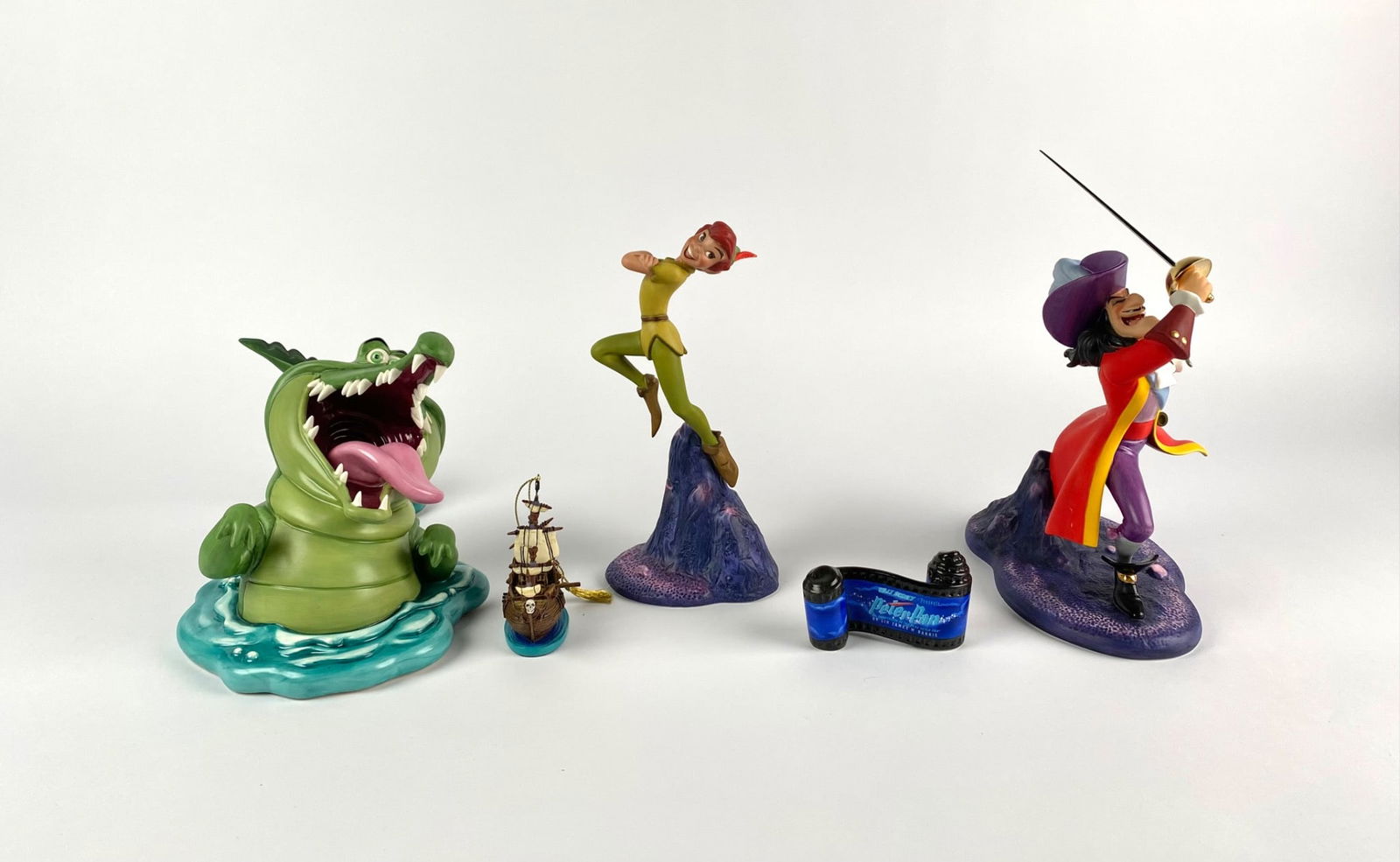 Disney Classics Collection Peter Pan Set (COAs Original Boxes) (1 of 12)