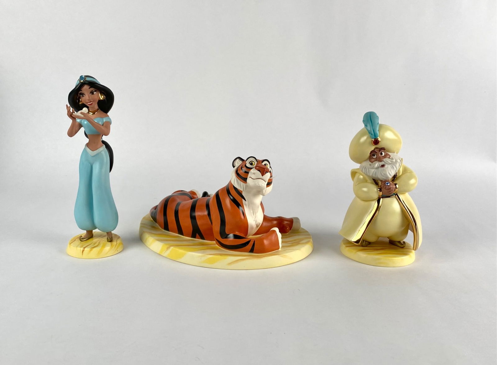 Disney Classics Collection Aladdin (COAs Original Boxes) (1 of 12)
