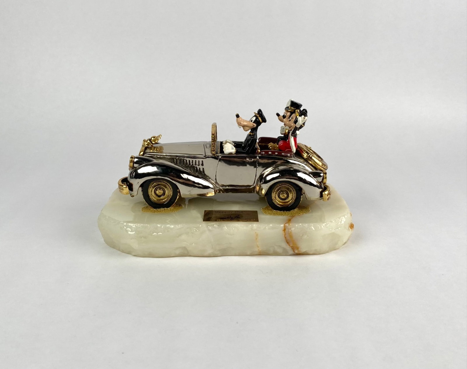 Ron Lee Limited Edition Steppin Out Disney Sculpture (1 of 11)