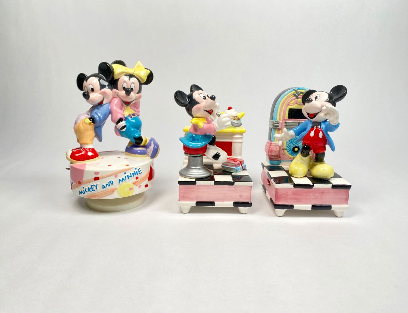 Disney Schmid Mickey and Minnie Mouse Music Boxes (1 of 12)
