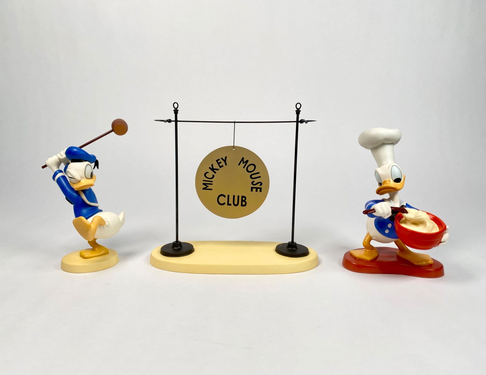 Walt Disney Classic Collection Donald Duck Figurines (COA) (1 of 11)