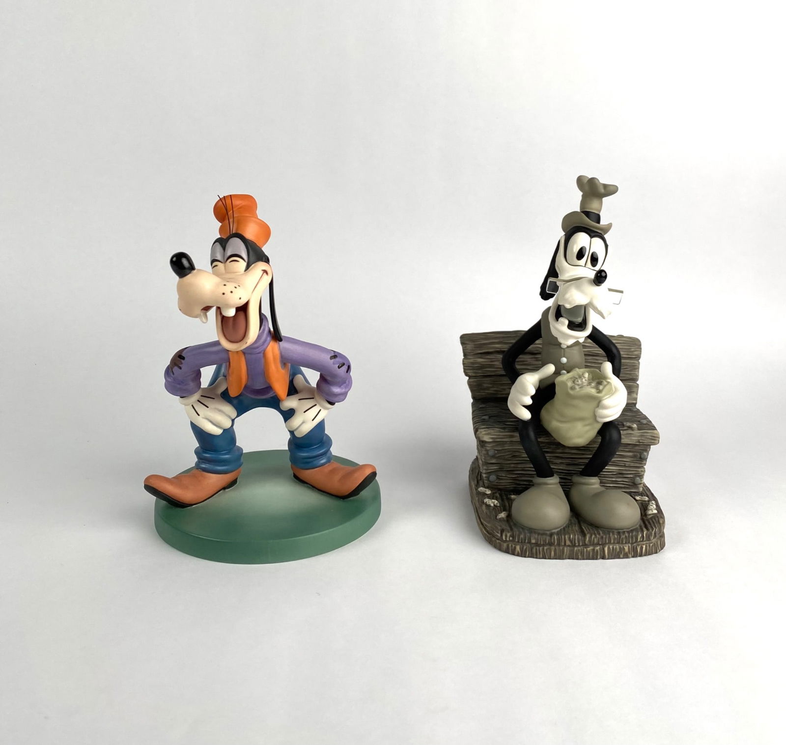 Walt Disney Classics Collection Goofy Figures (Original Box COA) (1 of 12)