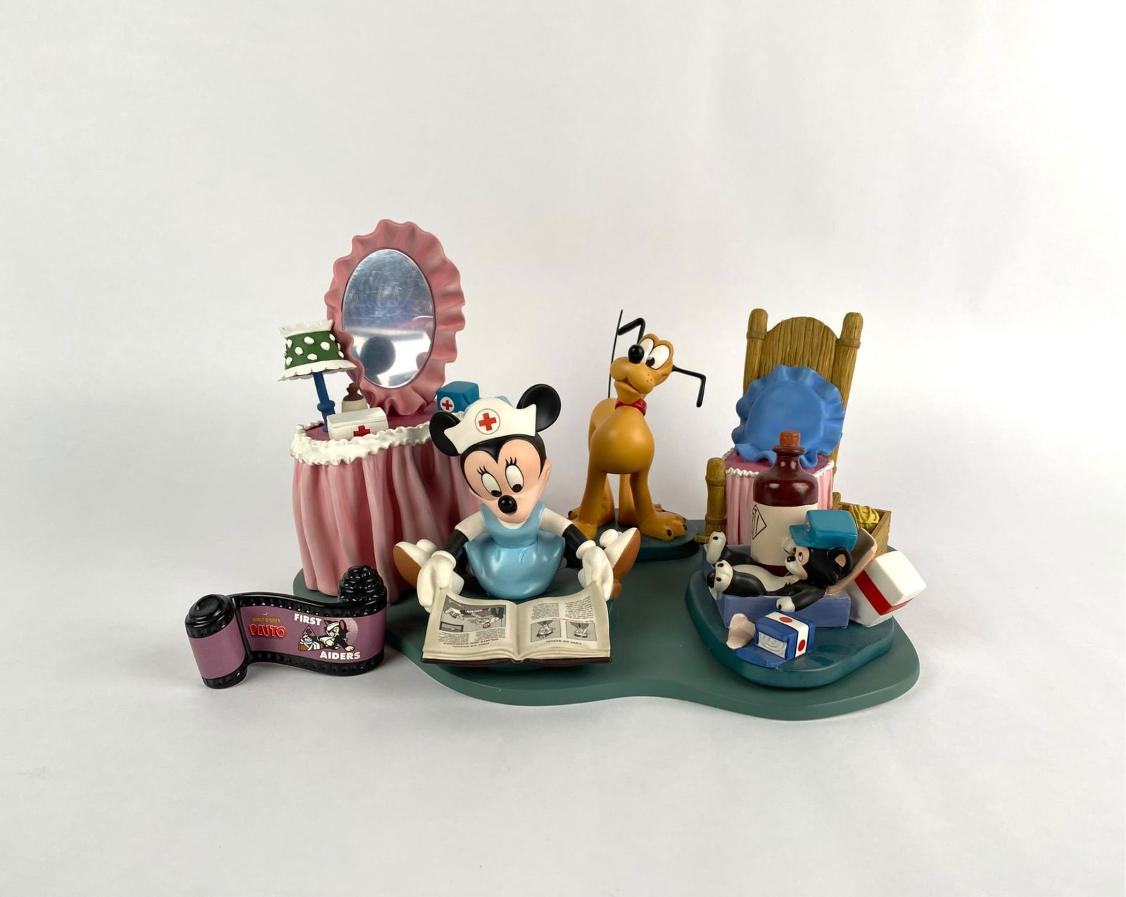 Walt Disney Classics Collection First Aiders (Original Boxes COA) (1 of 12)