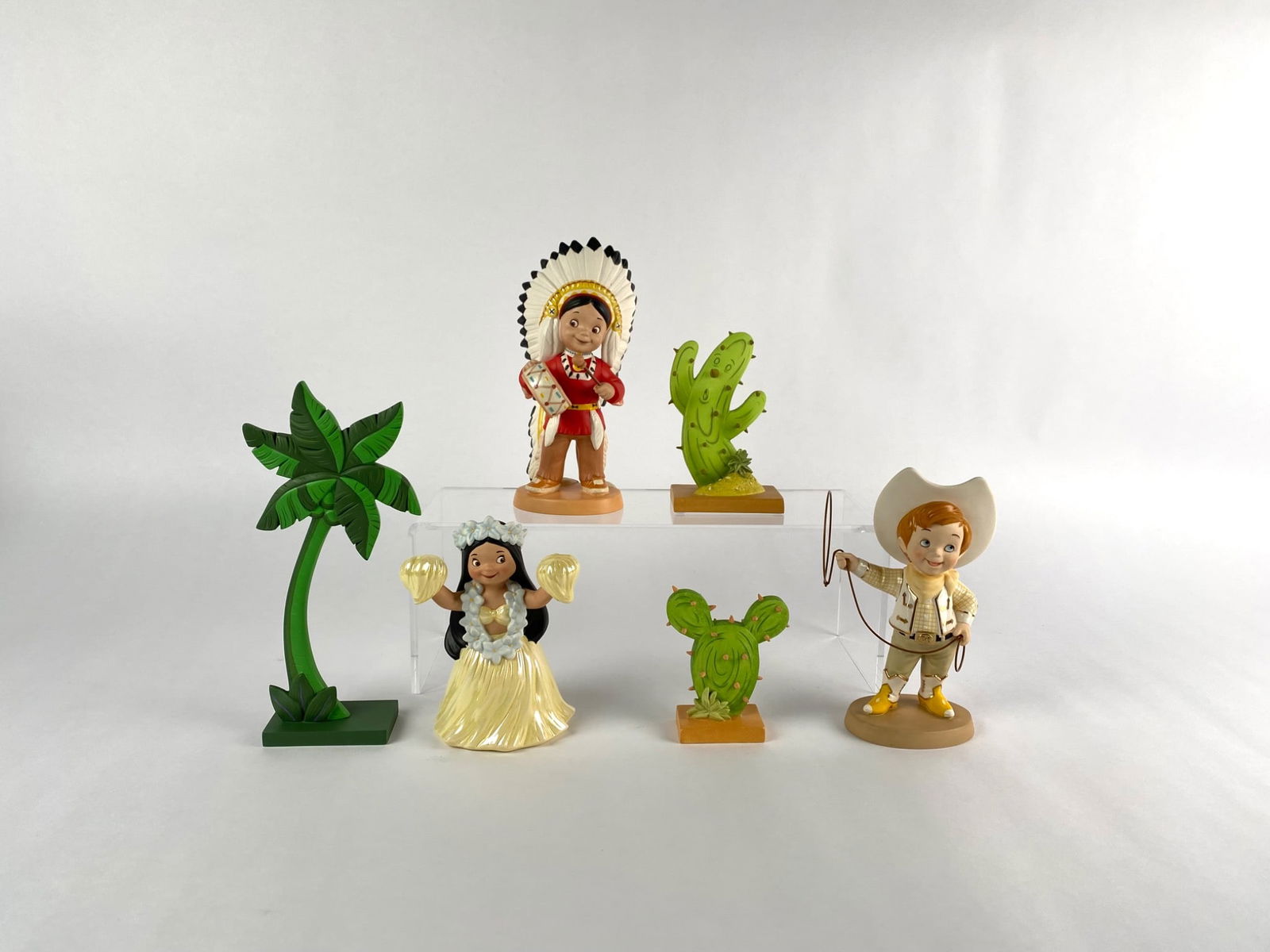 Disney Its a Small World 40th Figurines (Original Boxes COA) (1 of 11)