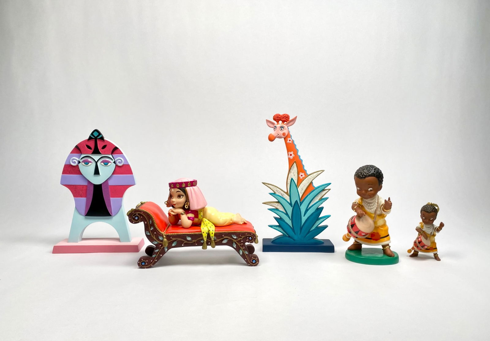 Disney Classics Collection Small World Figurines (COA) (1 of 12)