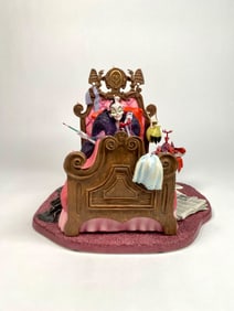 Disney Classic Collections Cruella Deville Figurine (COA)