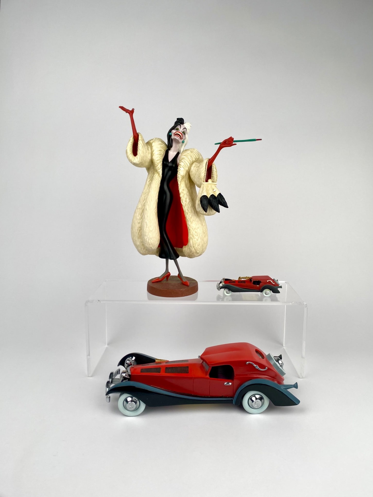Disney Cruella De Vil Figurine and Car Models (COAs Original Boxes) (1 of 12)