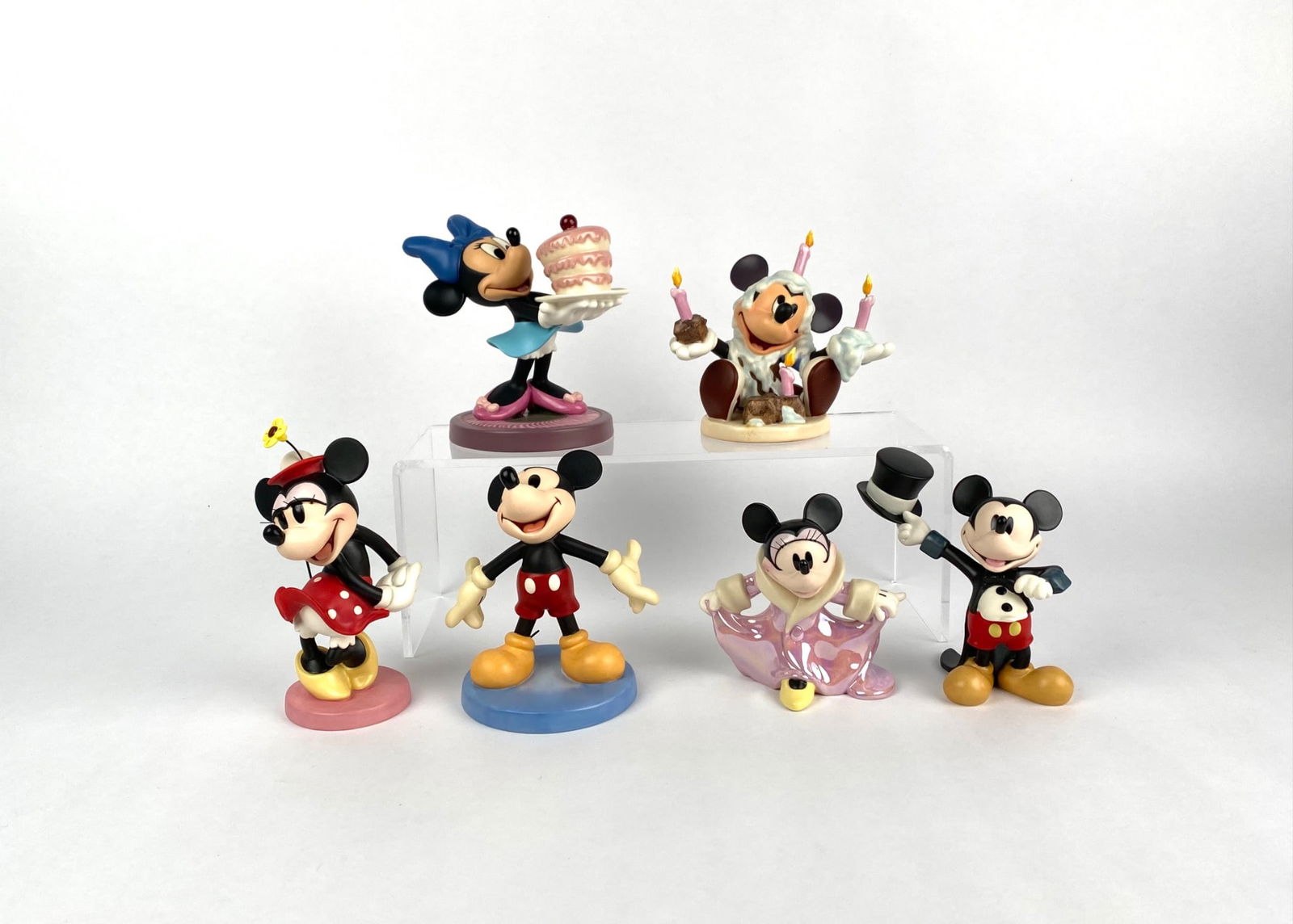 Walt Disney Classics Collection Mickey And Minnie (Original Box COA) (1 of 12)
