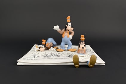 Disney Goofy Figurine with Animation Art Base (Original Box)