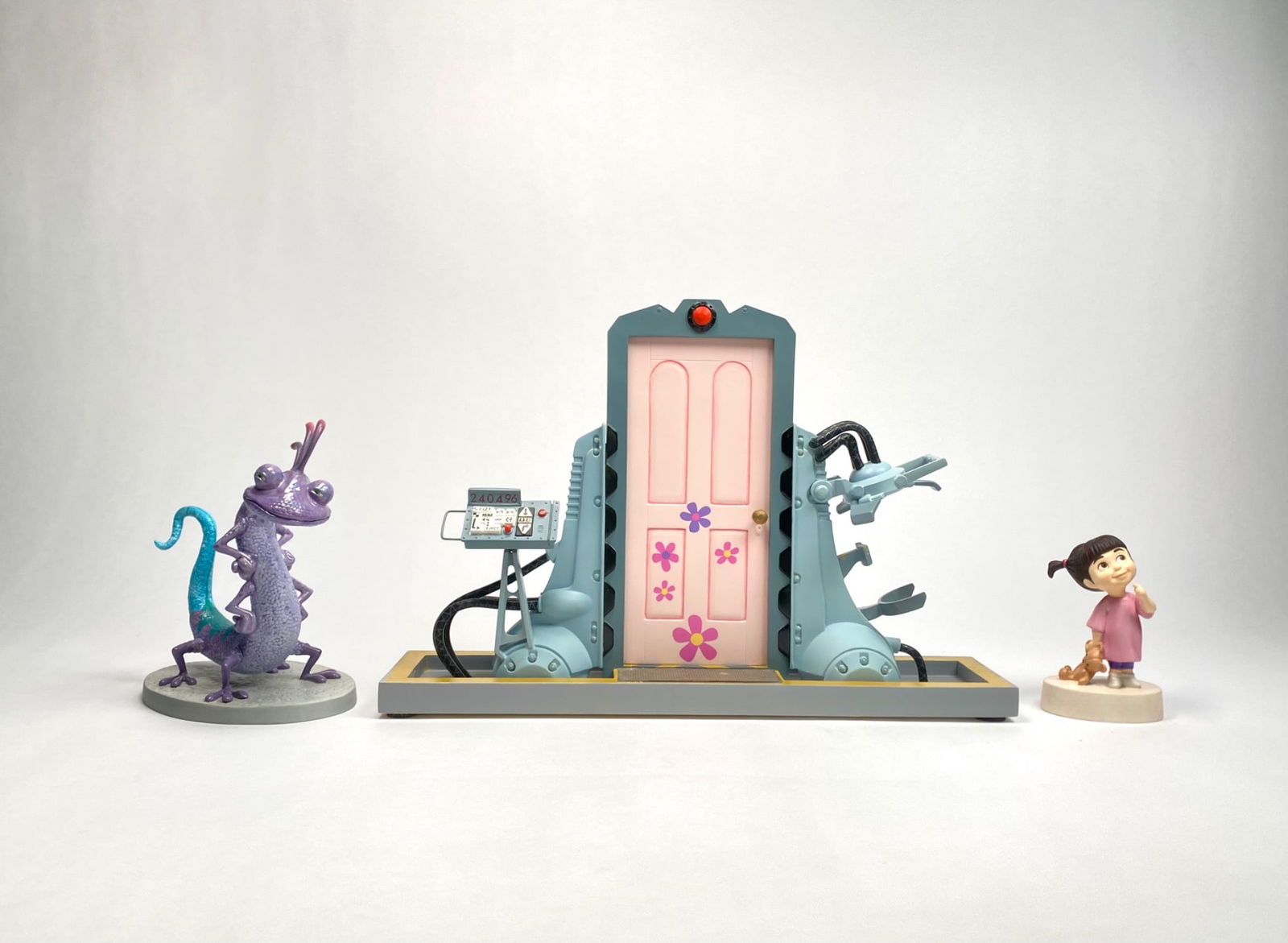 Disney Classics Collections Monsters Inc Set (COA Original Box) (1 of 12)