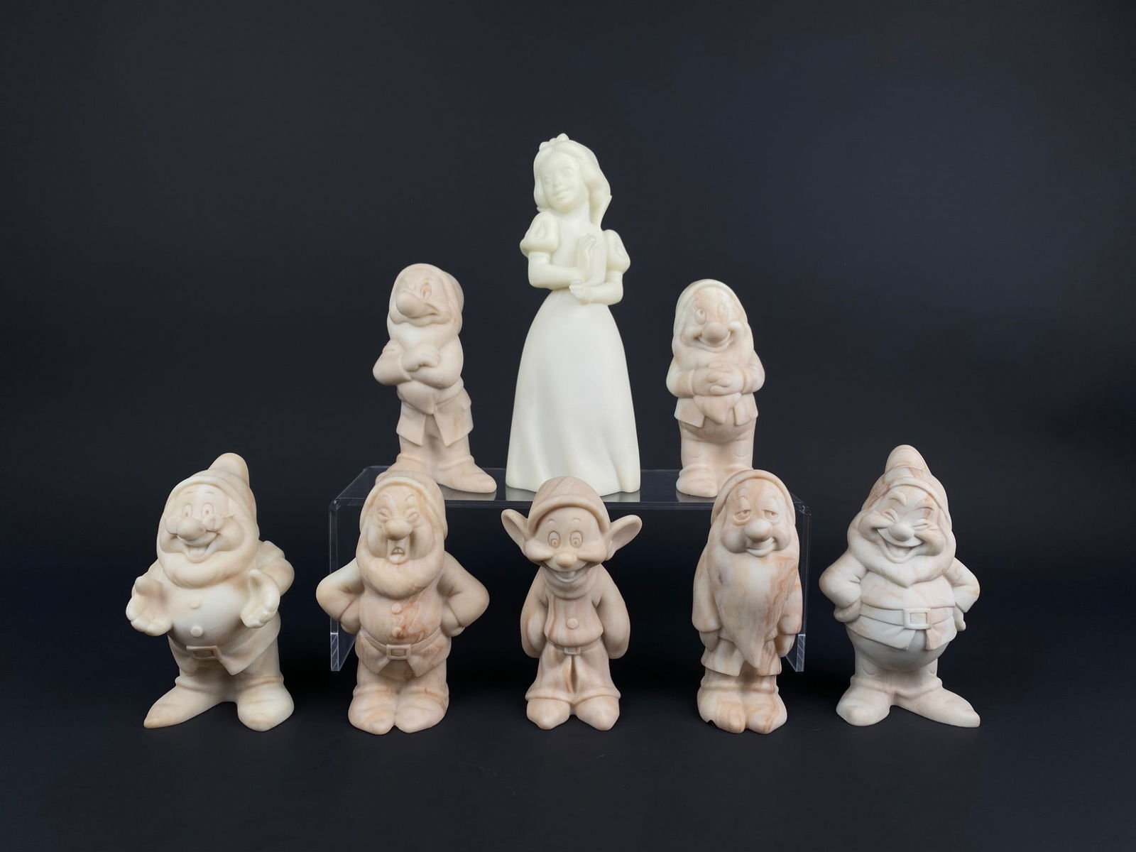 Set of Snow White and the Seven Dwarfs Figurines in Cameonyx (1 of 11)