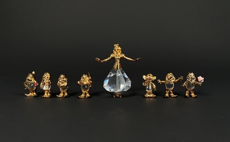 Gold and Crystal Figurine Lencia Snow White and Seven Dwarfs