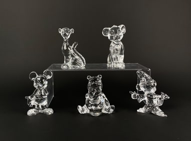 Set of 5 Crystal Figurines Depicting Disney Characters?