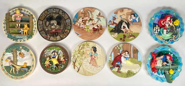 Set of 10 Disney 3D Collector Plates