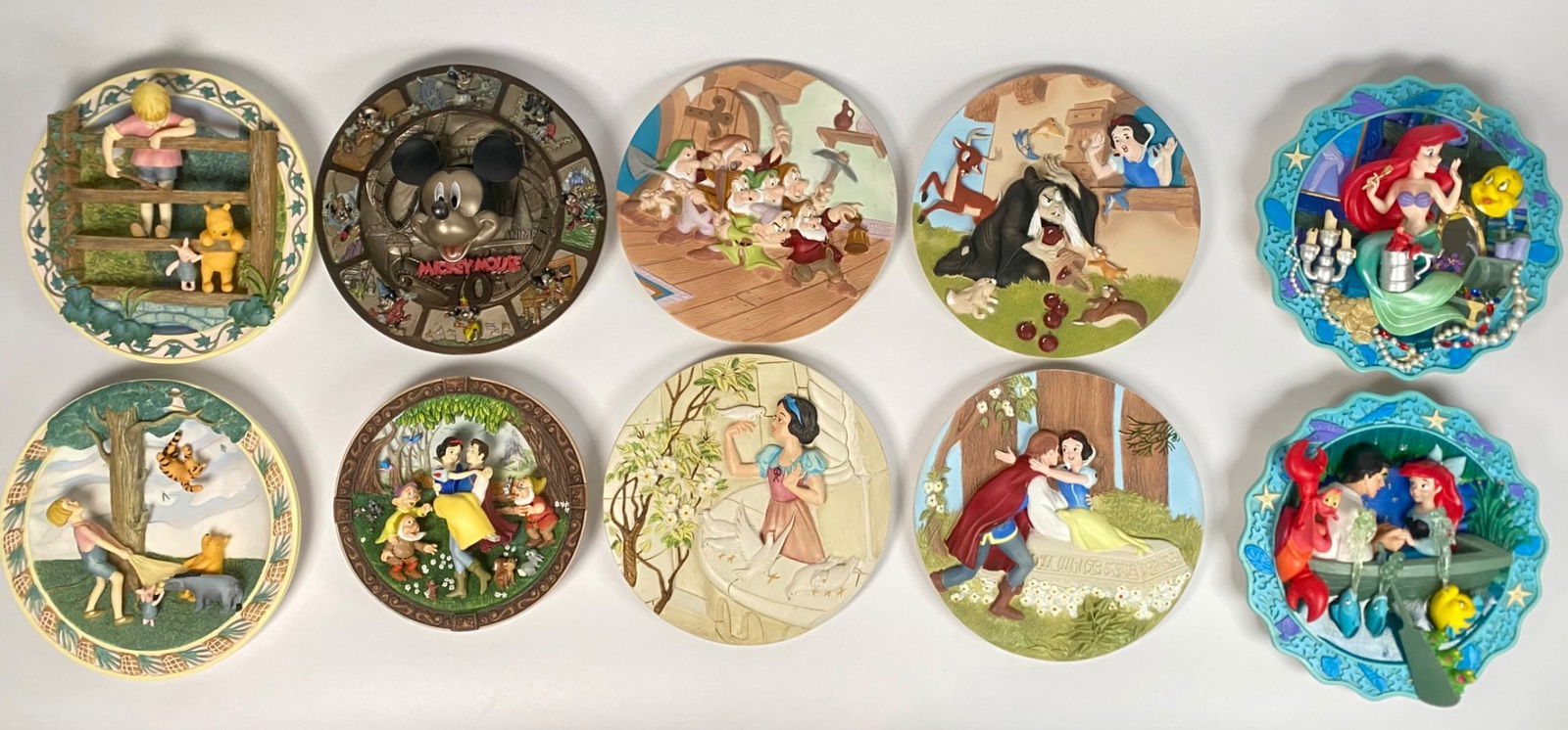 Set of 10 Disney 3D Collector Plates (1 of 11)