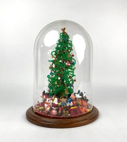 Beadcraft Christmas Tree Diorama With Disney Characters?
