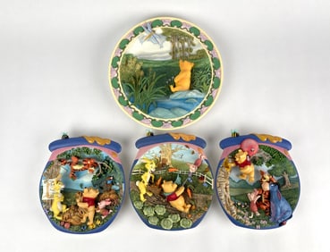 4 Disney Winnie the Pooh Decorative Collector Plates