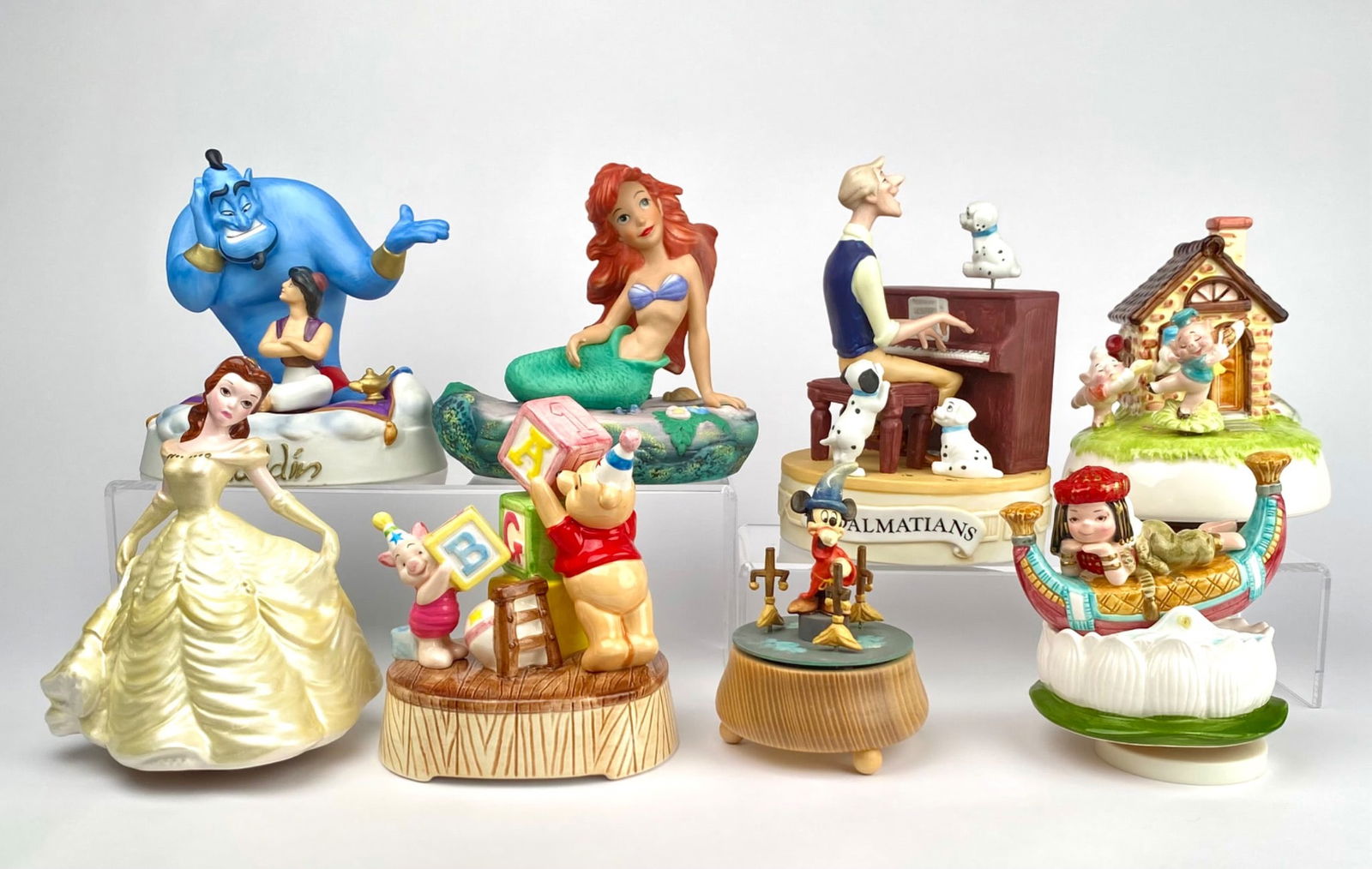 Set of 8 Disney Themed Musical Figurines and Collectibles (1 of 12)