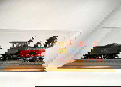 Lilly Belle Model Locomotive With Wood And Acrylic Display Case (1 of 12)