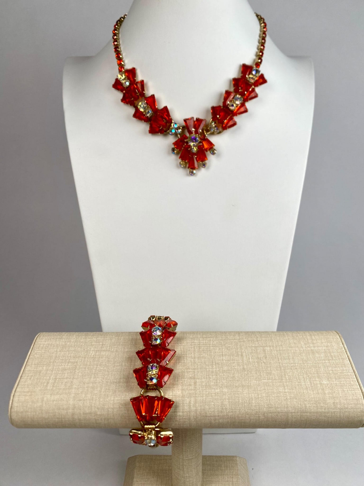 DeLizza & Elster Juliana Necklace and Bracelet Set (1 of 12)