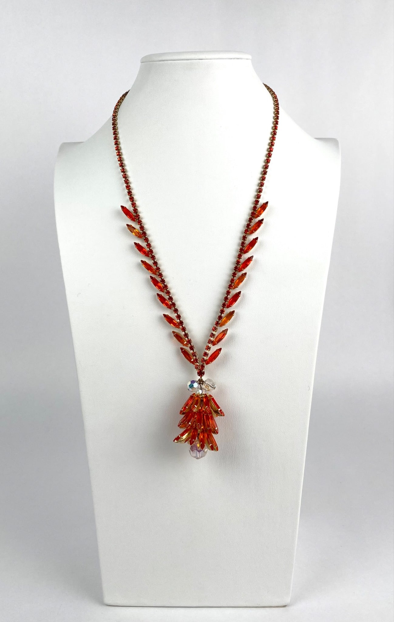 Vintage DeLizza and Elster Pendent Necklace (1 of 8)