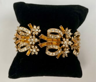 ORA Rhinestone and Glass Baguette Bracelet