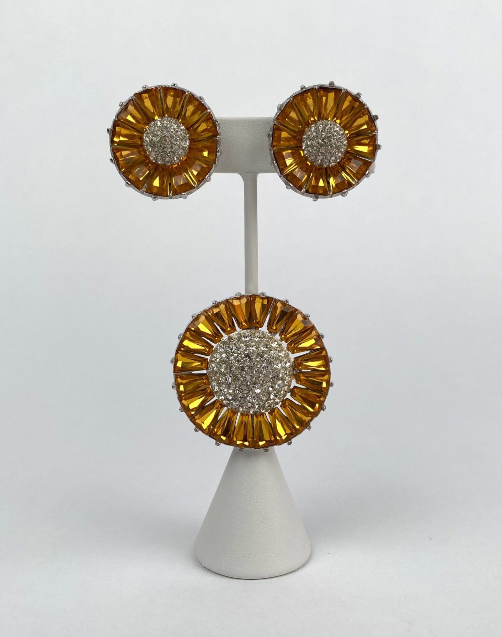Bellini 1950s to 70s Sunburst Rhinestone Brooch and Earring Set (1 of 8)
