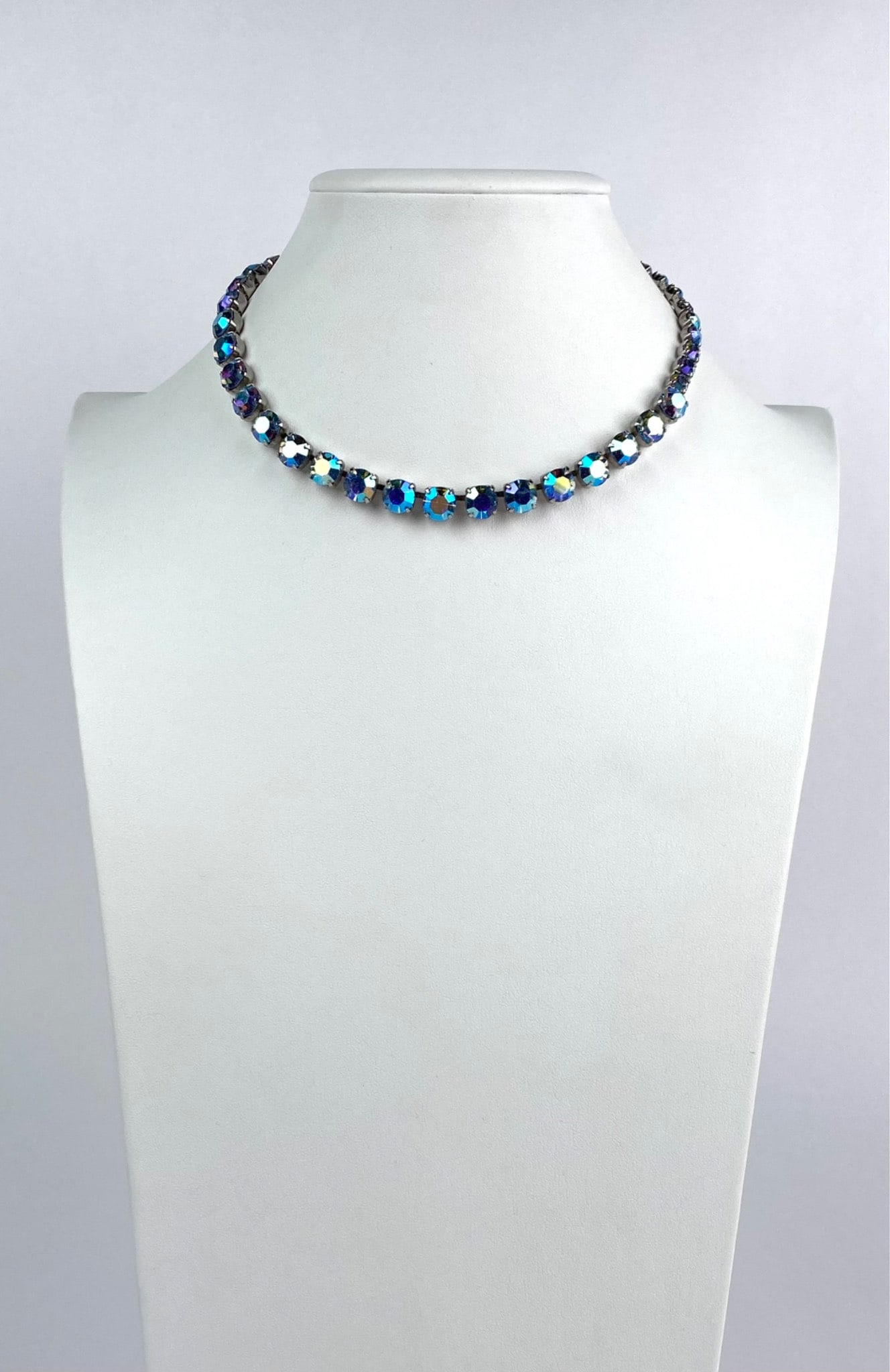 Weiss Necklace with Aurora Borealis Crystal Stones (1 of 8)