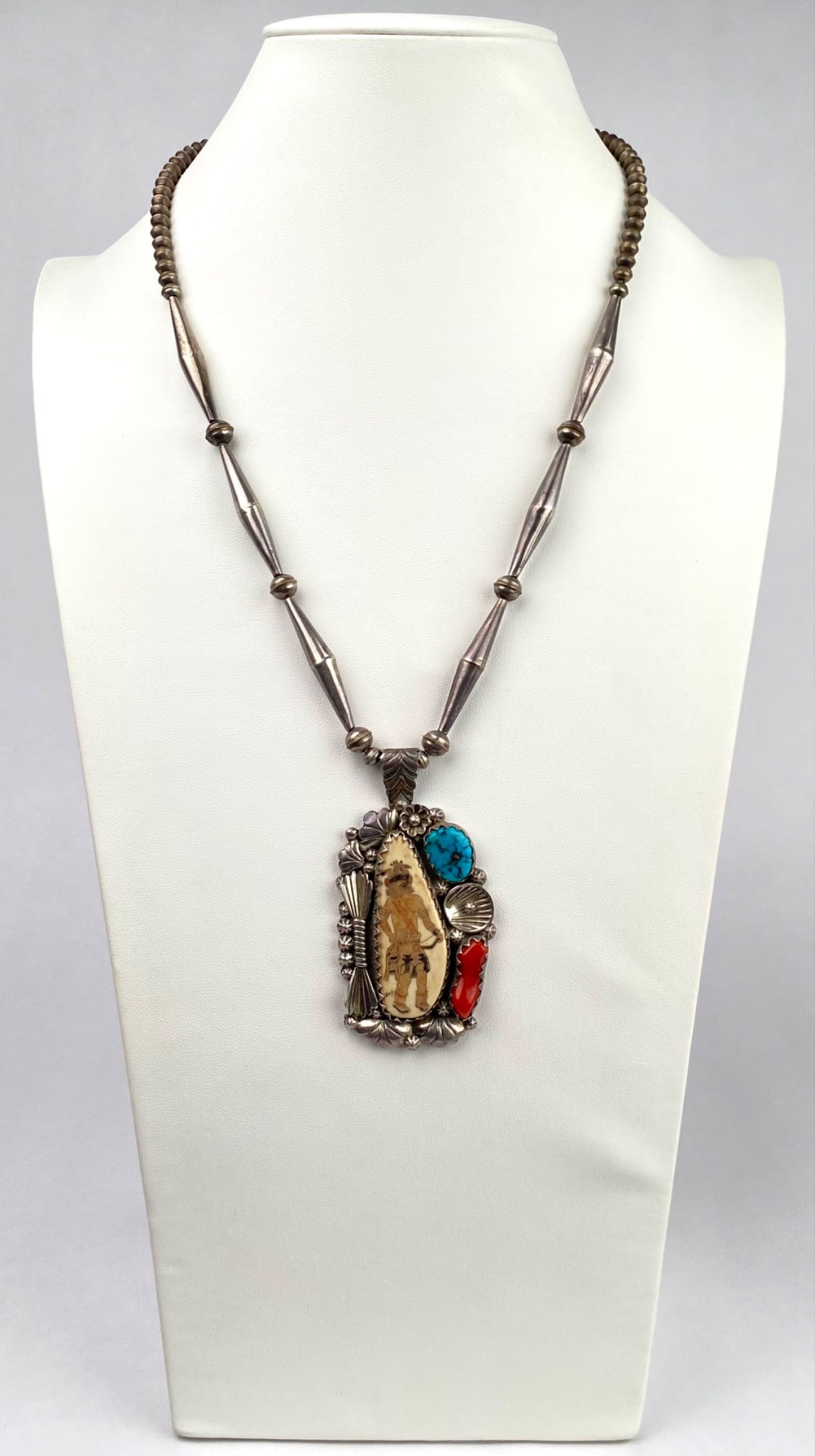 Signed Native American Sterling Silver Necklace and Pendant (1 of 10)