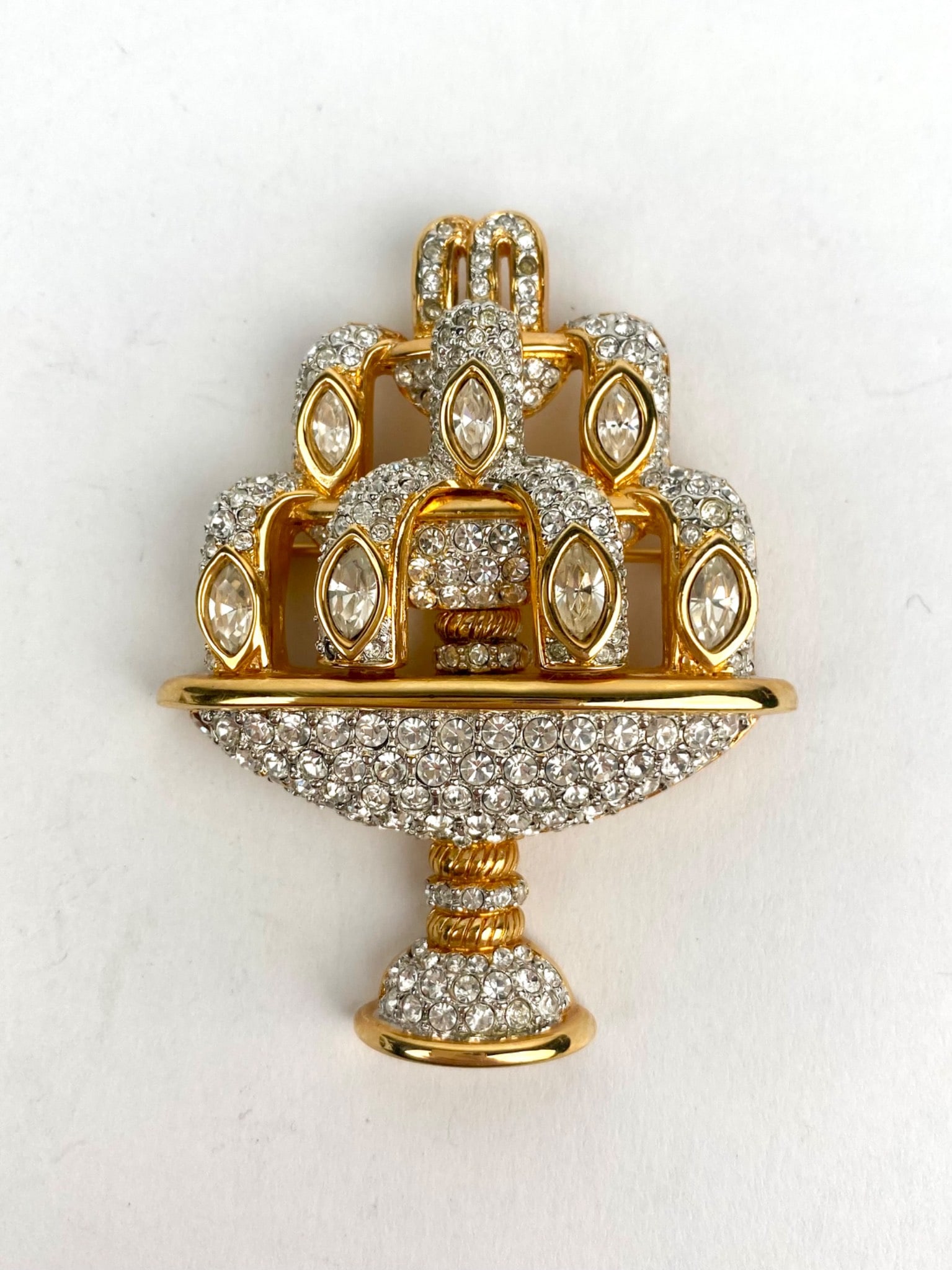 Swarovski Gold Tone Crystal Fountain Brooch with Original Tag (1 of 10)