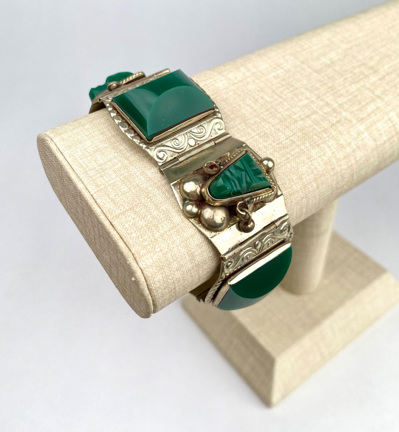 Mexican Sterling Silver and Green Onyx Bracelet (1 of 8)