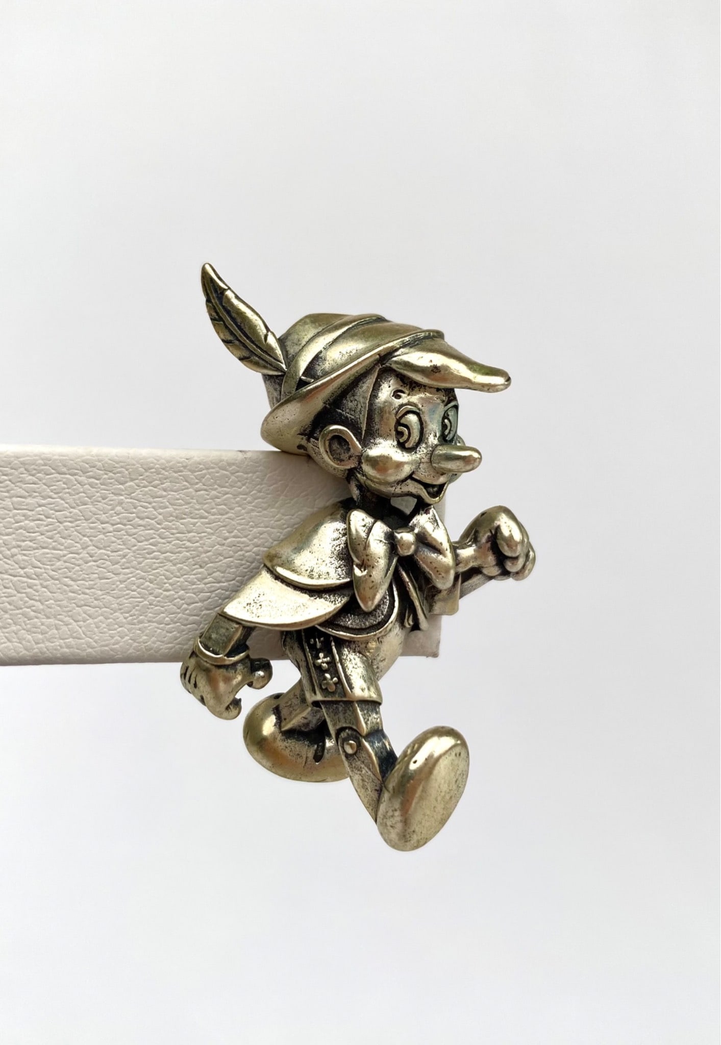 Boulder JAS CO Vintage Disney Sterling Silver Pinocchio Pin (1 of 8)