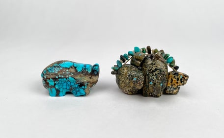 Zuni Turquoise Turtle Fetish and Four Bear Fetish Cluster