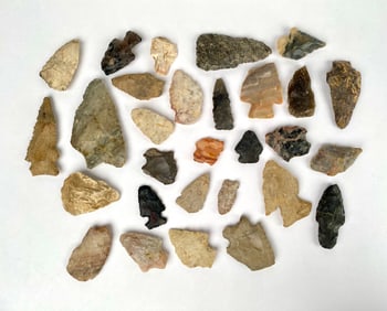 Set of 29 Stone Points and Arrowheads