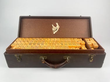 Vintage Mahjong Set with Bakelite Tiles, Racks and Faux Alligator Case