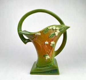 Roseville Pottery Snowberry Basket