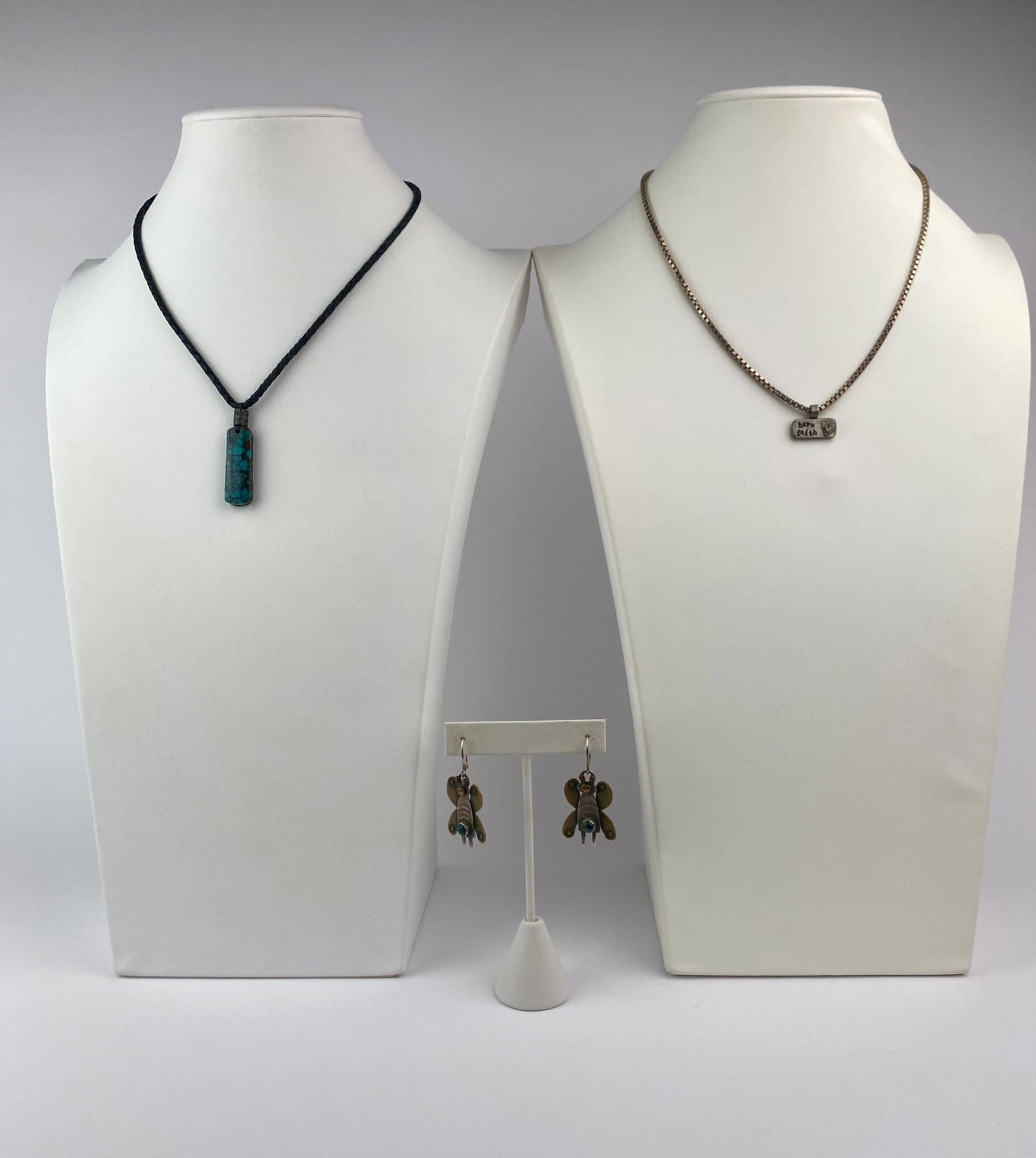 Lot of Mixed Media Jewelry Items Including Two Pendant Necklaces and Earrings (1 of 12)