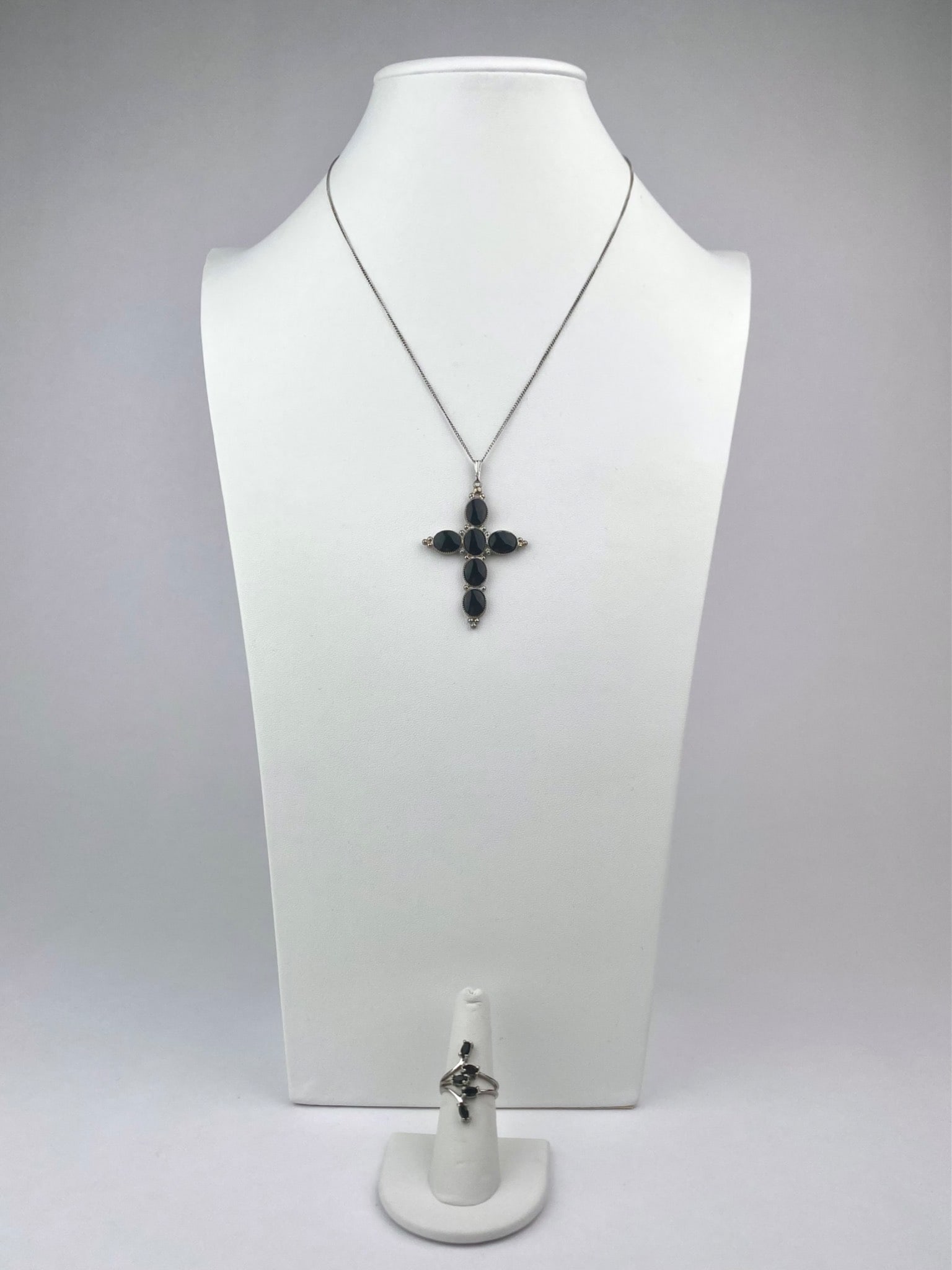 Sterling Silver AmLee Black Onyx Pendant Necklace and 18K HGE Ring Set (1 of 12)