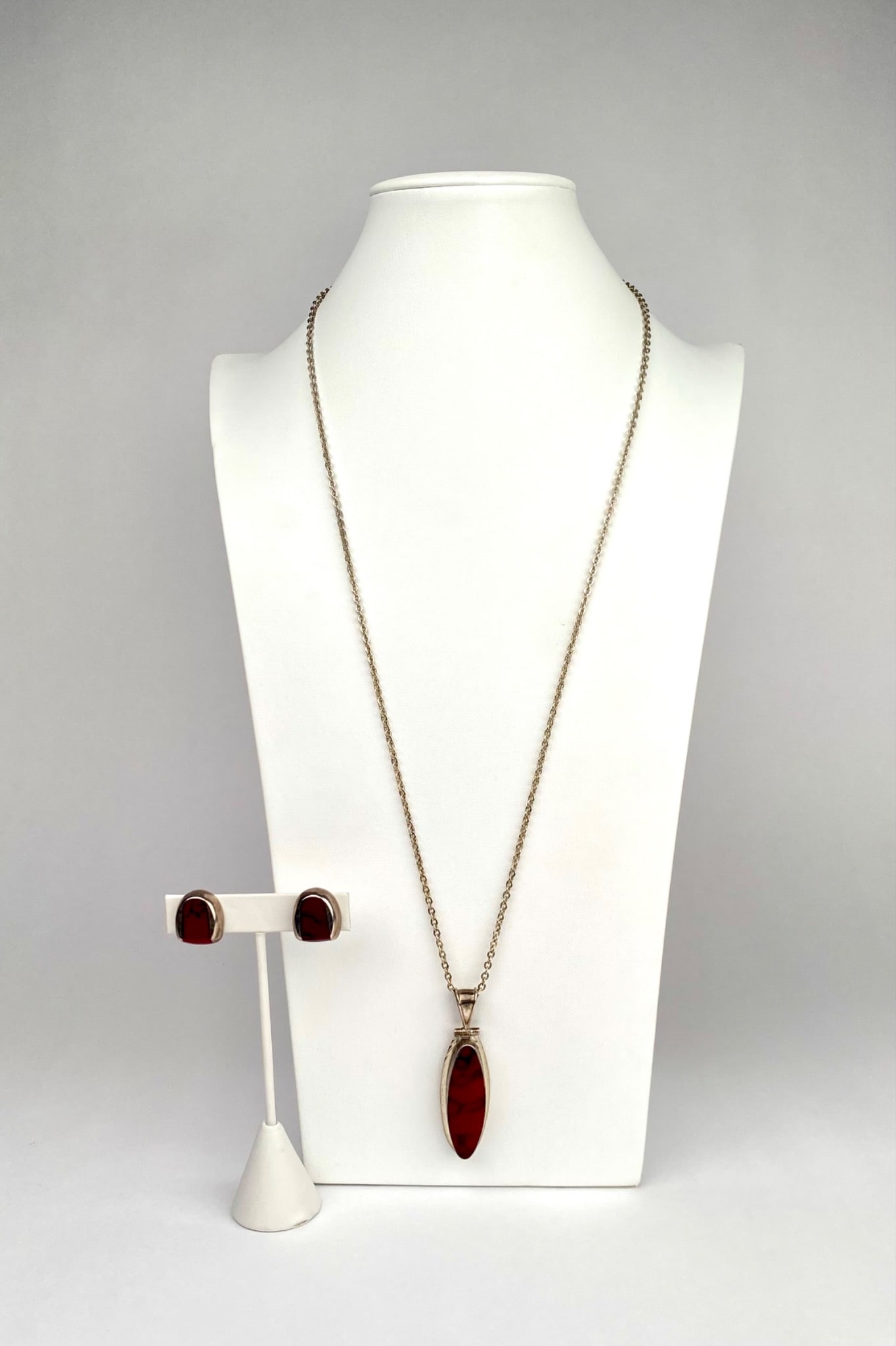 Sterling Silver Pendant Necklace and Matching Clip On Earrings (1 of 11)