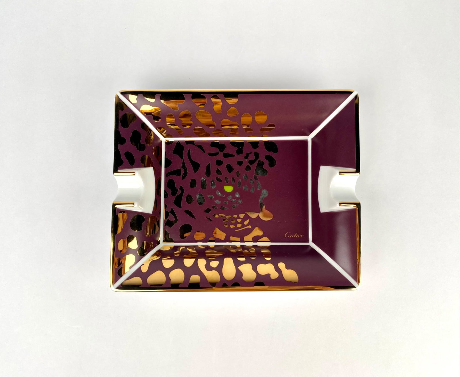 Cartier Porcelain Ashtray with Swarovski Crystal Details (5 x 7) (1 of 8)