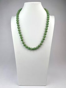 Vintage Green Jade Bead Necklace with Silver Clasp