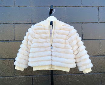 Moncler Girls Cream Faux Fur Down Jacket with Hood (Size 5A)