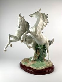 Lladro Free as the Wind No. 14/3000 Limited Edition Porcelain Sculpture